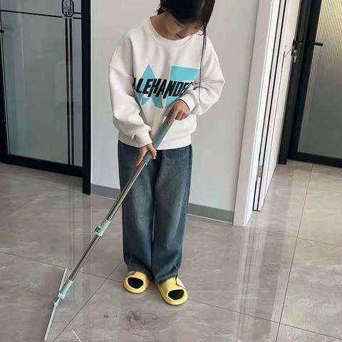 关爱学生成长____西吕营镇中心校南河马小学五年级三班德育系列