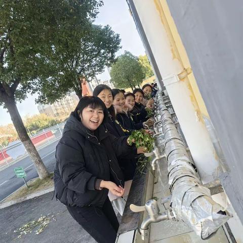 "劳动砺心志，实践促成长——新星城南学校 六一班劳动实践活动