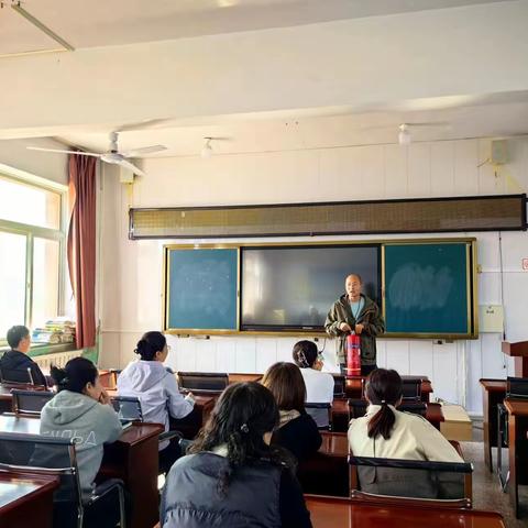 盘锦市辽东湾第一小学  消防安全演练活动