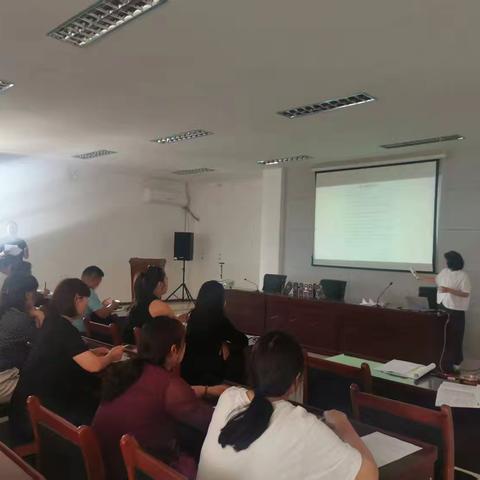 北屯市局全面推进客户服务承诺践诺活动