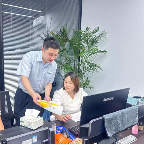 建行沙城支行开展金融教育宣传活动