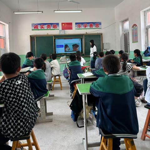 大堤西小学一周教学工作总结