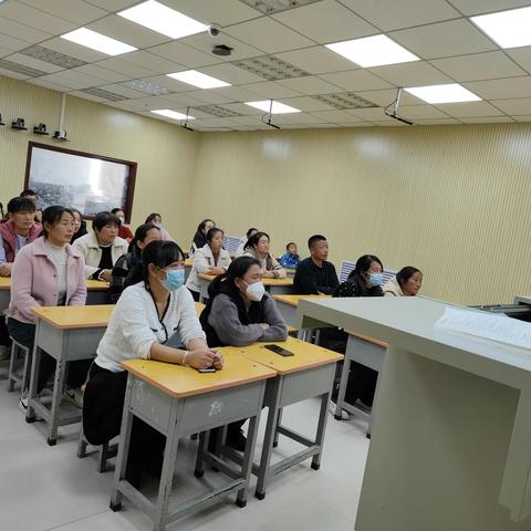 “有张有弛效率高，让孩子学会安排学习时间”——龙泉寺完全小学家庭教育课