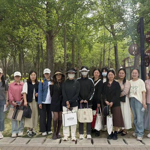丹青绘自然 笔墨蕴匠心 ——郑州市中原区美术中心组﻿开展户外写生教研活动