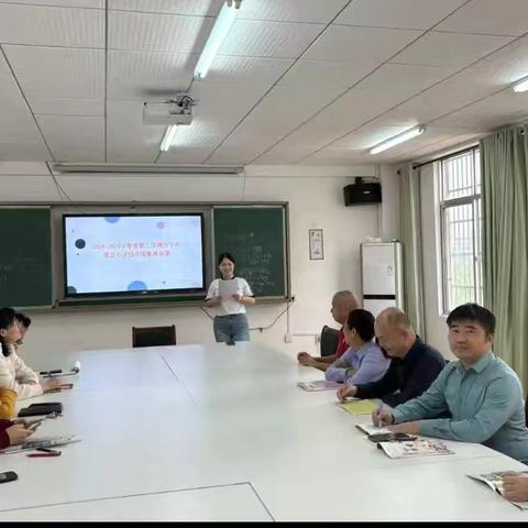 "研"有所思，"行"有所获一万宁市第三小学综合组教研活动