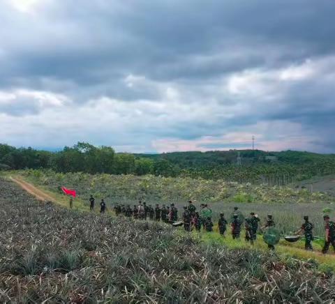 海南军一蜕变特训夏令营重走红军路收获满满哦 --研学基地教研室