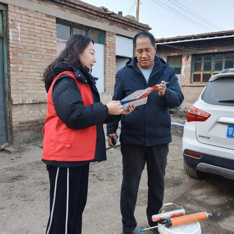 英雄中路新华菜场 牢筑反邪防线,建设和谐社区