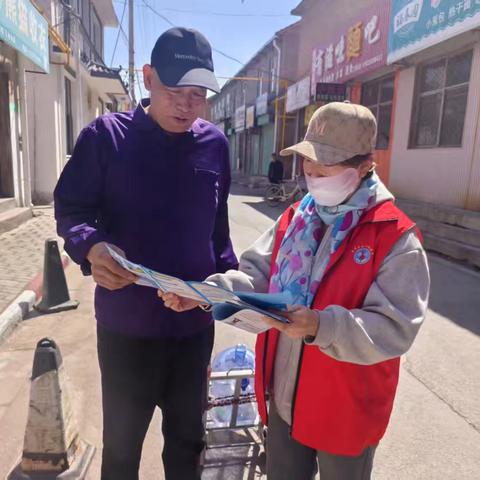 英雄中路新华菜场 脚步丈量网格 筑牢反邪防线