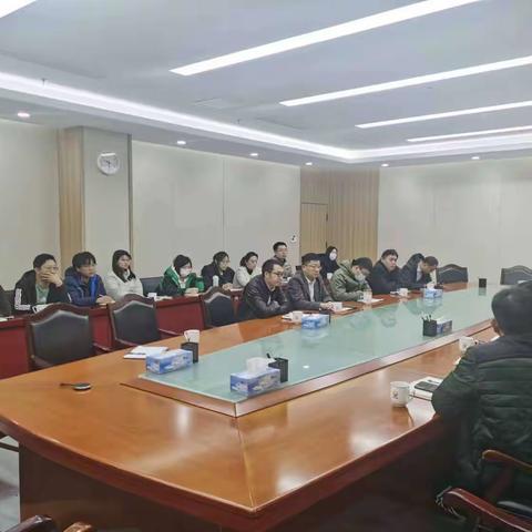 姚家街道办事处召开老旧小区改造工作推进会