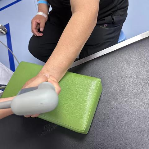 始于心、践于行——疼痛科特色治疗利器（一）冲击波疗法