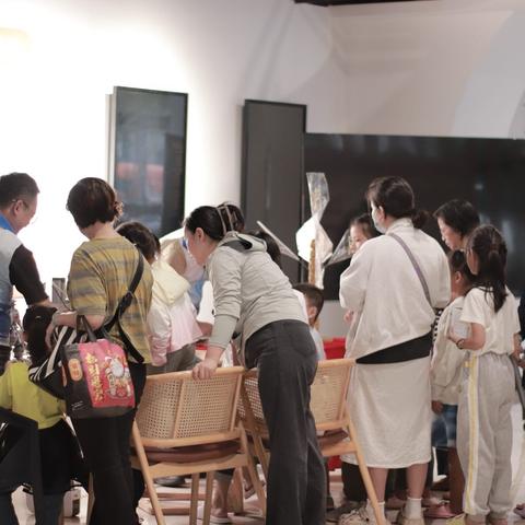 龙华区亲邻有约“亲子同乐 共筑成长”家庭志愿服务活动欢乐启幕