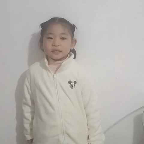 阅童年  晒成长