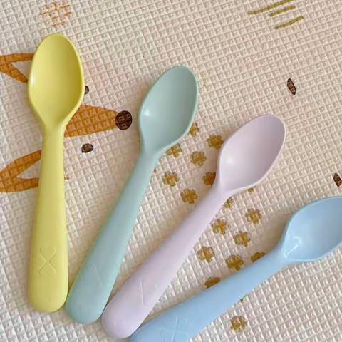 我和“勺子”的故事——安源区五陂镇中心幼儿园小1班