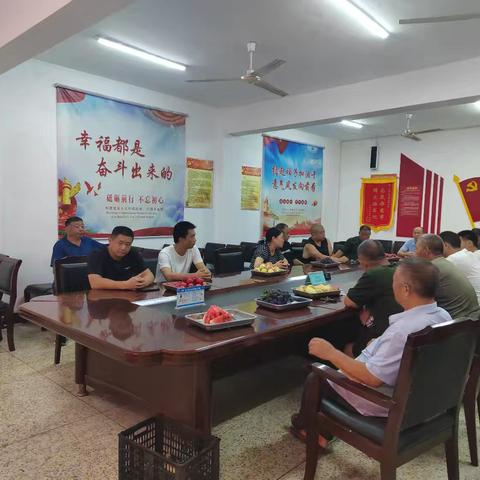 东台头村召开乡土人才座谈会