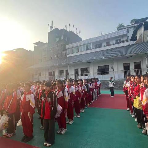 铜仁市碧江区扬帆小学“一日国防行，铸我爱国魂”爱国教育主题研学活动