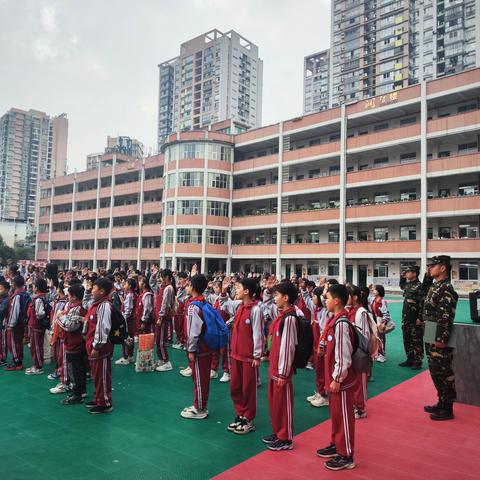 铜仁市第二小学西校区三年级“传承红色基因，启蒙军梦童年”秋季研学活动简报﻿