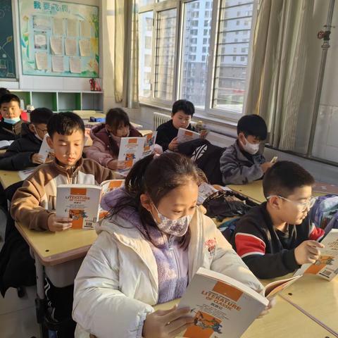 “清风徐自来，年级共阅读”——白塔岭小学四年级“共学共读”