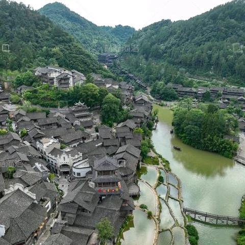 非遗传承 感恩于心 ——红花岗区第二小学2025年春季学期六年级研学实践活动