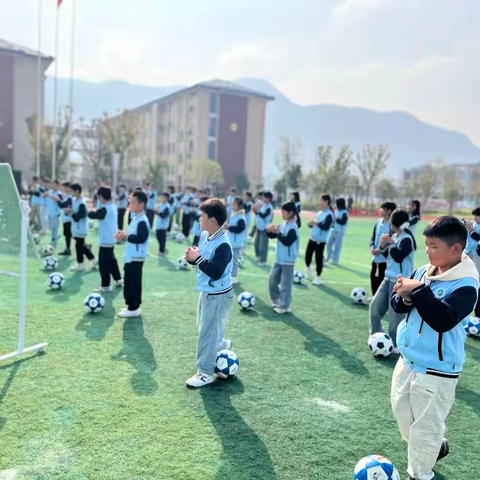 激情飞扬，共筑体育教育新高度 ——广丰区小学体育与健康教学优质课评比活动（横山小学片区）