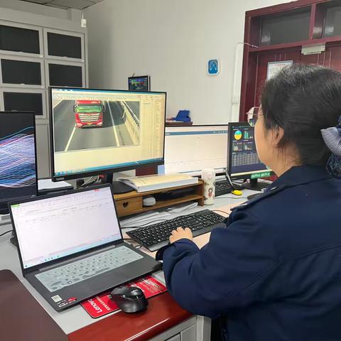 做足稽核治逃“功课”，抓好征收“要紧事”
