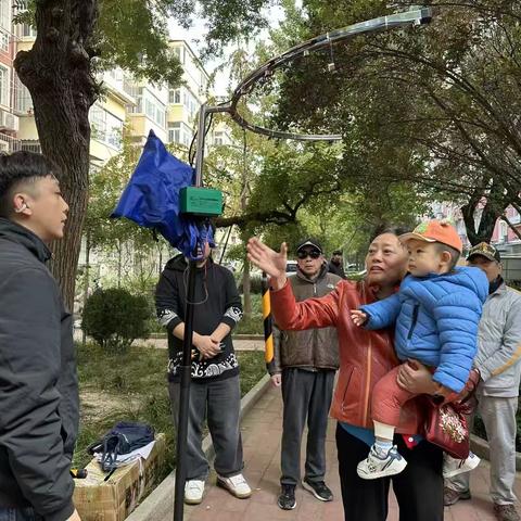 党群阵地@你 “卫蓝有你 同心未来”北下关街道卫生部社区开展“邻里共趣，秋意融融”趣味运动会