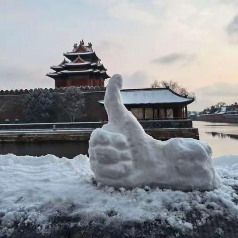 北京丽水清洁给您冬日的一缕阳光哪有丽水人哪就温暖，丽水人从公司管理人到项目负责人再到每一个员工每一份付出都在工作中体现