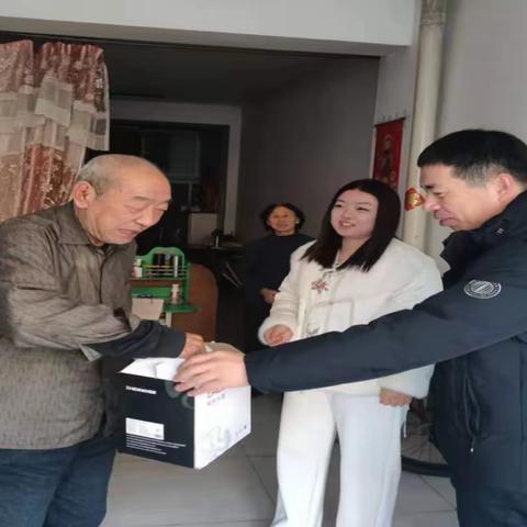 点亮“微心愿”，传递“微幸福” 志愿服务活动