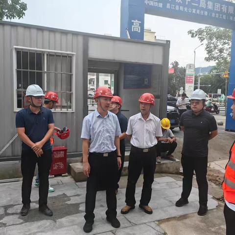 昌江县委常委吴增荣检查住建系统安全生产工作