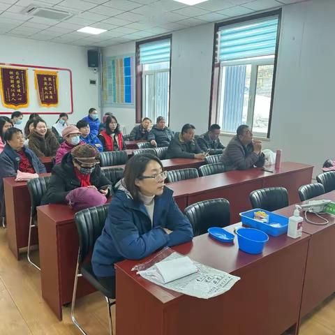 泺源街道社区社会组织联合会开展“冬日守护 健康同行”健康宣讲活动