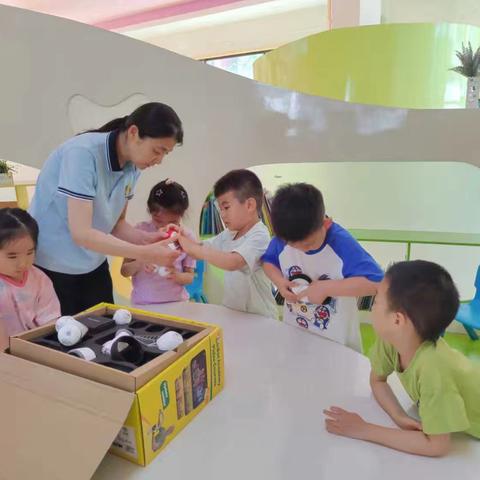 “可立宝‘拼’出小乐趣”主题活动记录