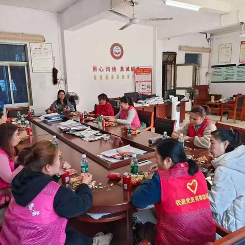 荣邦乡开展5.29会员日服务活动