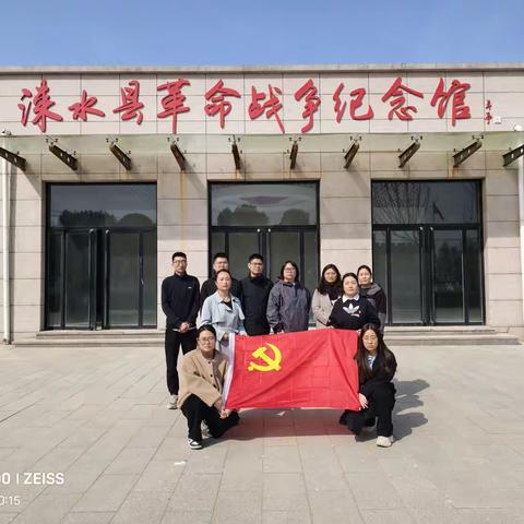 【东大街社区、泰安路社区】“清明祭扫 缅怀先烈”活动