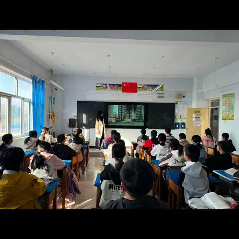 丰润区沙流河镇靳家屯小学组织收看消防公益宣传片《让“生命通道”畅通无阻》