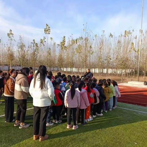 筑牢安全防线 共建安全校园-东夏侯小学冬季消防安全自查