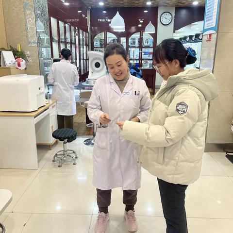 关于落实拒收人民币现金专项整治工作，东升支行在行动