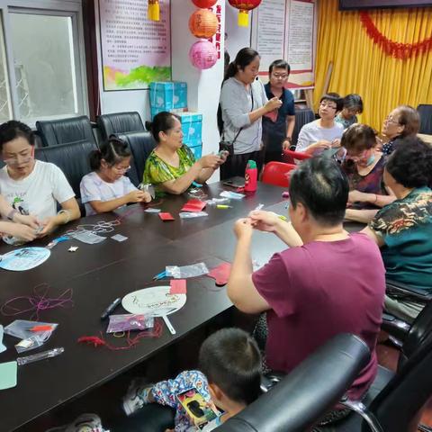 指尖跃动 情谊升温 农影社区举办手工钥匙包活动