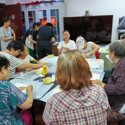 农影社区“扎染时光”，居民共赴一场非遗之约