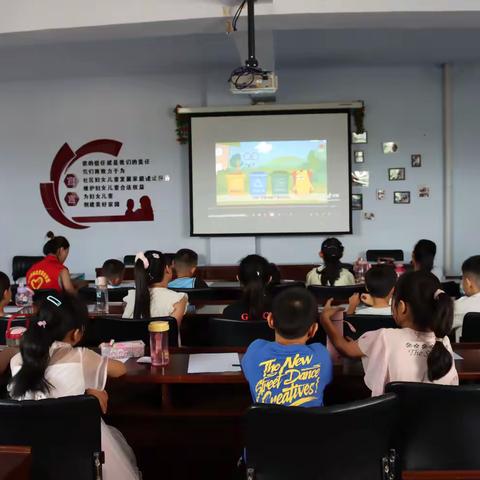 “小小城管员”上岗记！——普集瑞祥社区这场文明实践体验日超有料