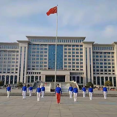 铜鼓县老年大学柔力球 提高2班三年学习活动缩影（3）