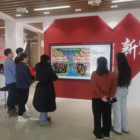 扎兰屯市兴华街道青松社区新时代文明实践站开展“赏年画 过大年”活动