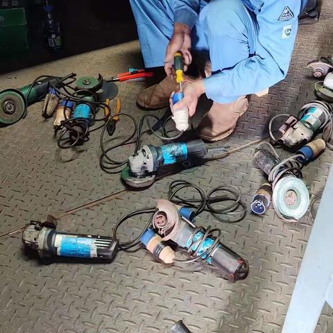 海南项目部“低老坏”问题整改