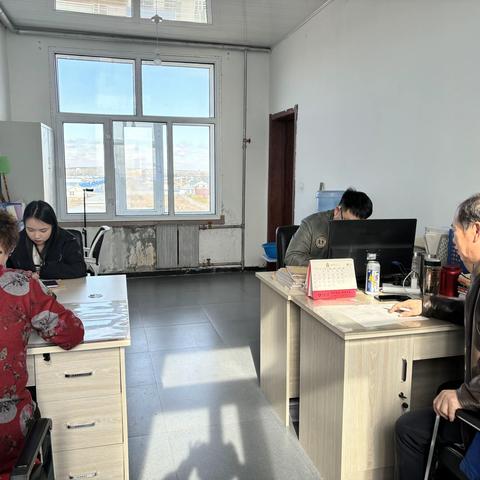 牙克石市光华综合高中语文组集体备课教研活动