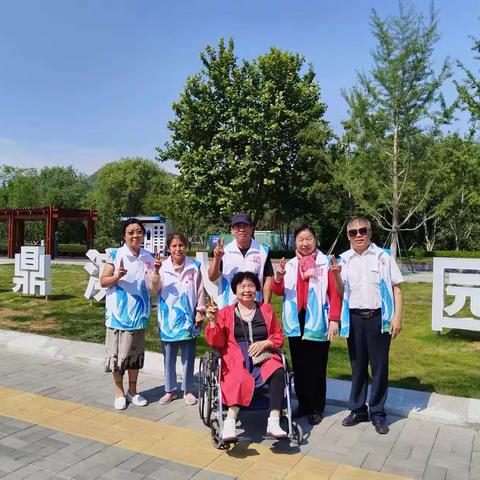 【治荟明湖·聚慧县东】“有爱无碍，温暖助游”——县东巷社区主题党日活动