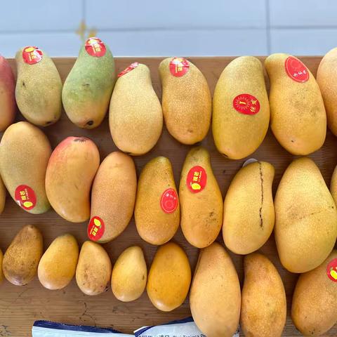 小金豆幼儿园大二班周末大放送——杨枝甘露