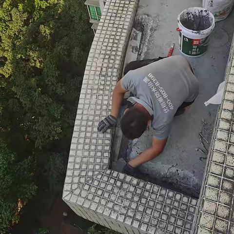 物业徐总的“止损”账：为什么好的防水维修反而更省钱