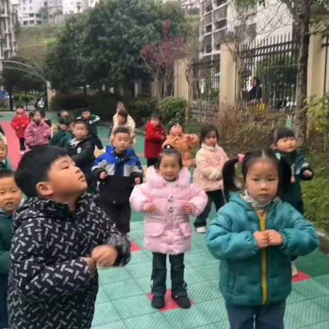 蔡家河教育幼儿园中二班第四周总结