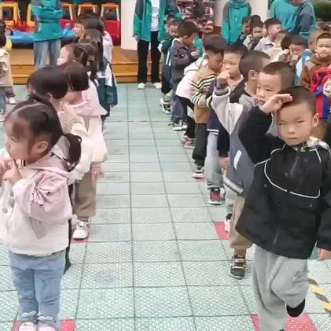 蔡家河教育幼儿园中三班周总结