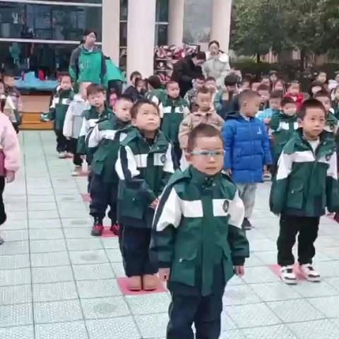 蔡家河教育幼儿园中三班第十五周总结