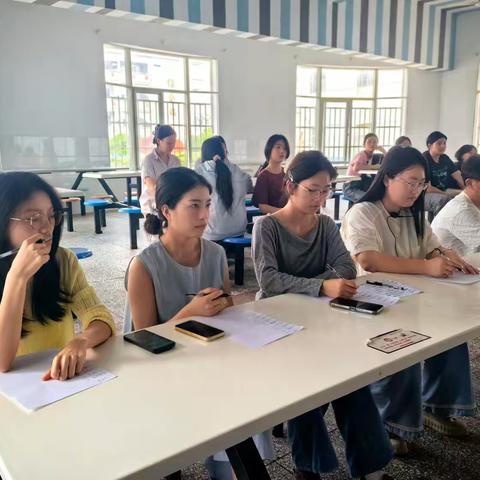 2025年珠田学校初中部朗诵比赛纪实