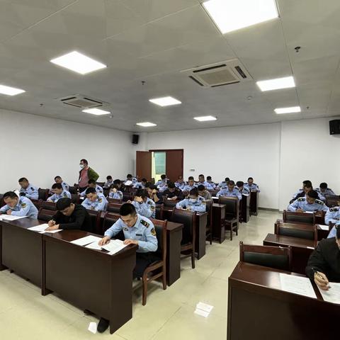 海口市综合行政执法局美兰分局组织开展全区综合行政执法队伍辅助人员上岗补考考试